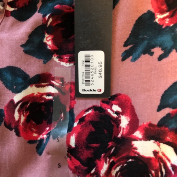 Floral studded open back top - Picture 3 of 4